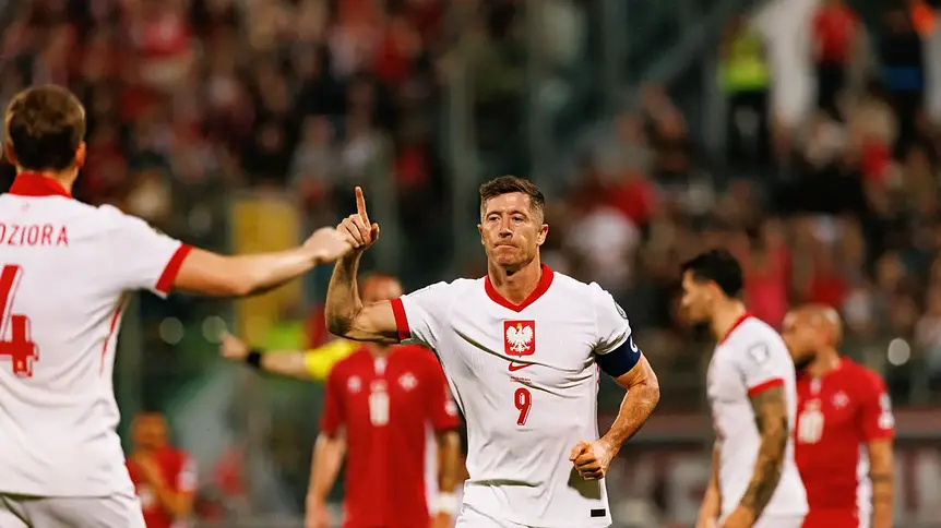 Lewandowski rozwiewa wątpliwości po enigmatycznym wpisie