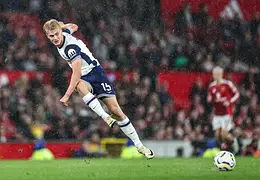 Lucas Bergvall nie potwierdził klauzuli w nowym kontrakcie z Tottenhamem