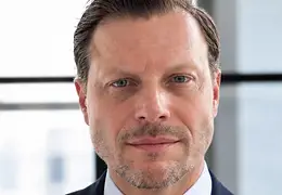 Sensacyjne zmiany w Legii Warszawa: Michael Gorzynski współwłaścicielem