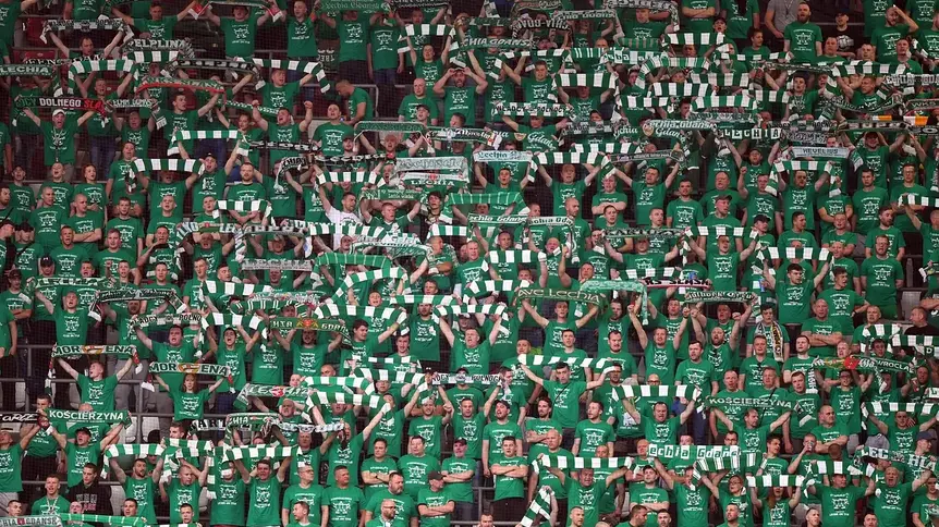 Lechia rozbija Stal 7:1 — Artur Szach z hat-trickiem