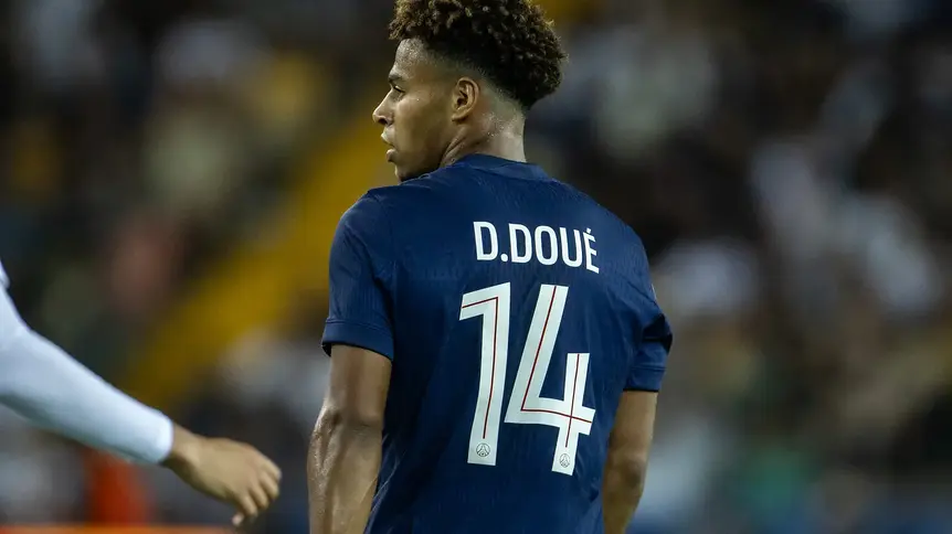 PSG planuje długoterminowy kontrakt dla Désiré Doué