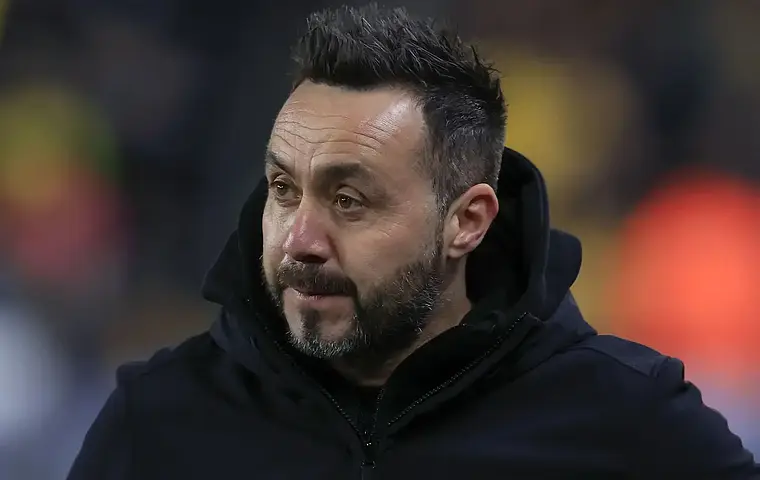 De Zerbi oczekuje więcej od Solanke po porażce z Aston Villą