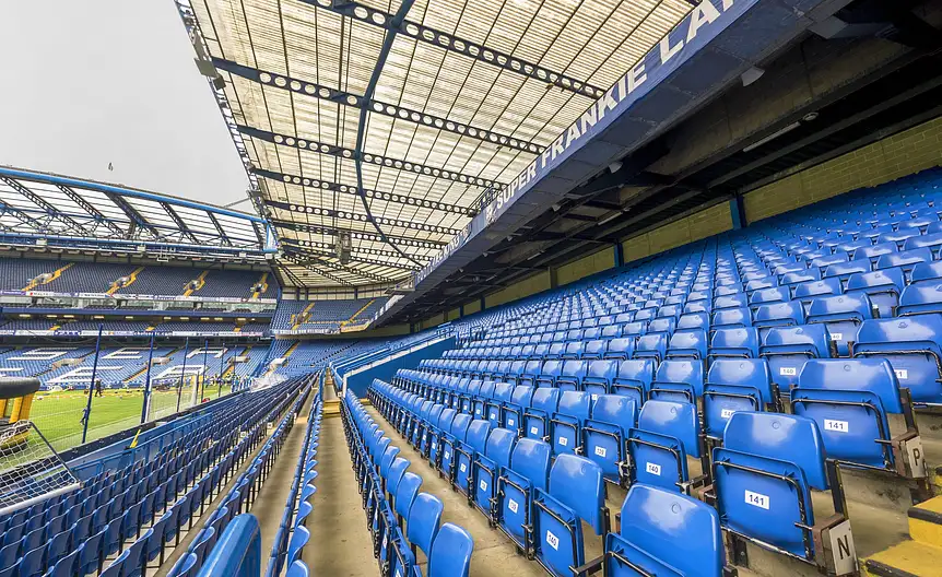 Czy na stadion można wnieść jedzenie? Odpowiedzi, które zaskakują