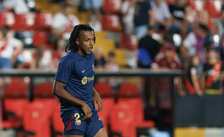 City polowało na Koundé z Barcelony